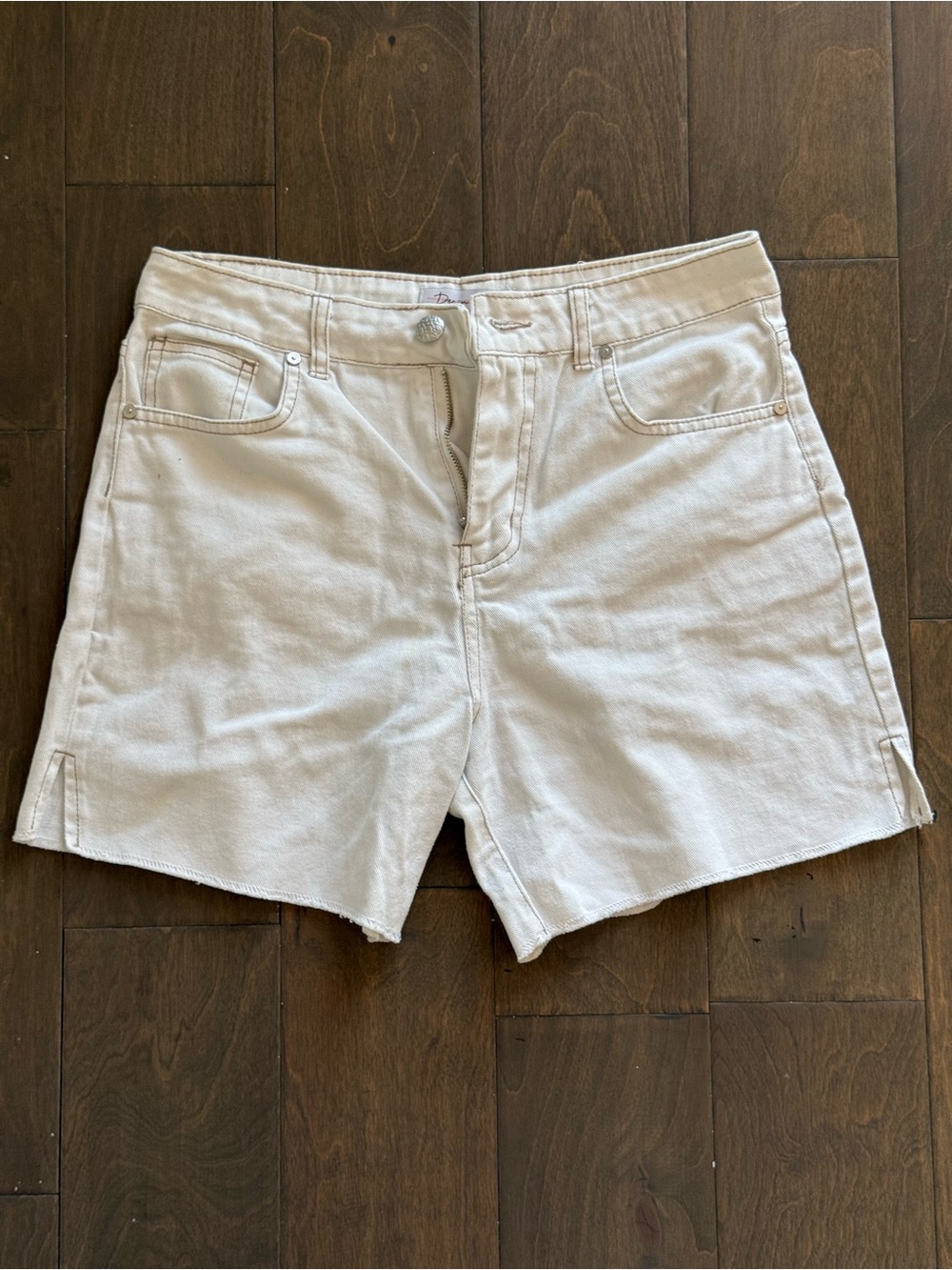 Women’s Wide Leg White Denim Jean Shorts - Casual Summer Staple